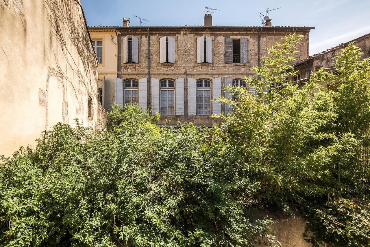 Arles Maison Petite Roquette Et Garage Buitenkant foto