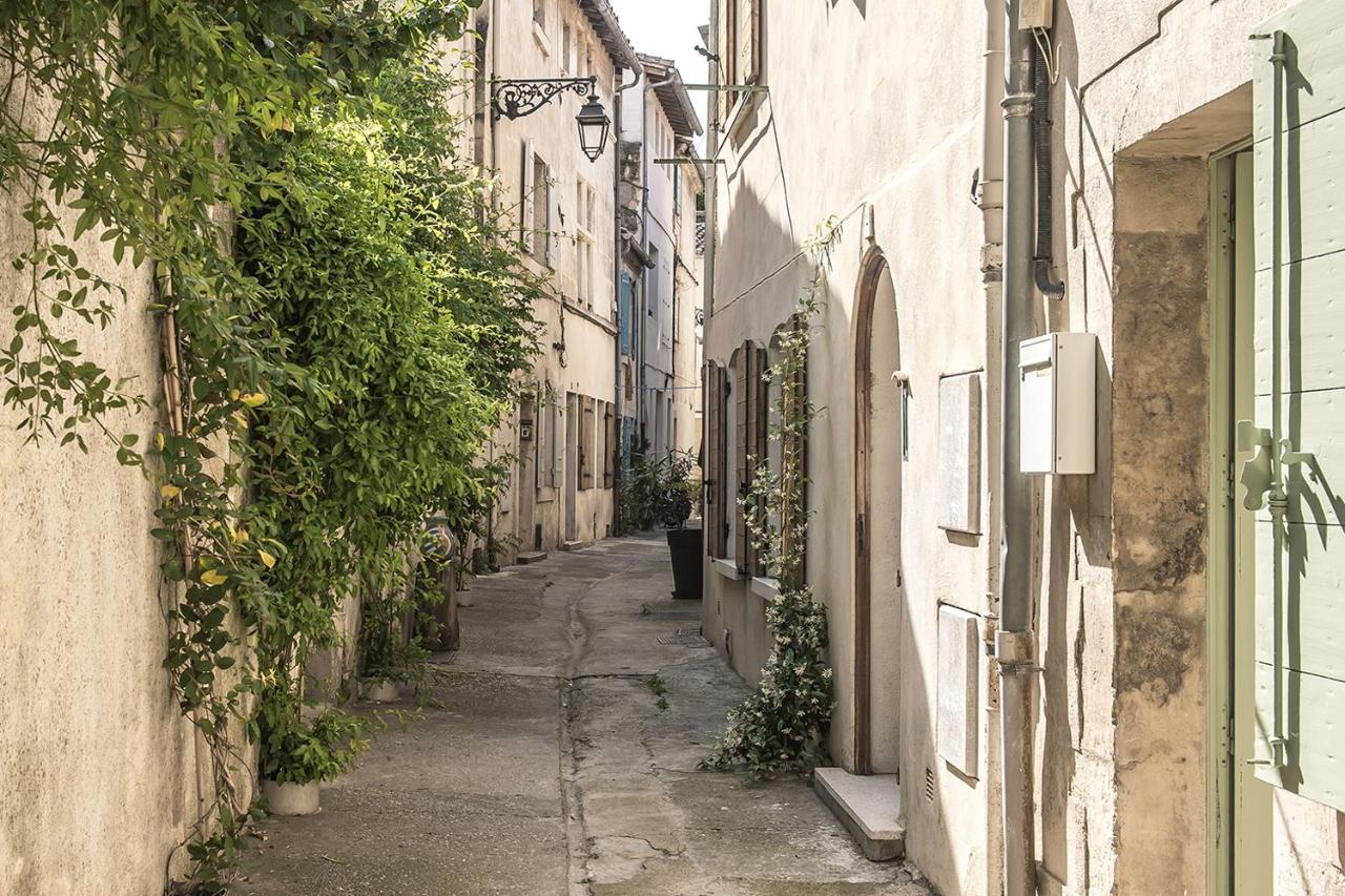 Arles Maison Petite Roquette Et Garage Buitenkant foto